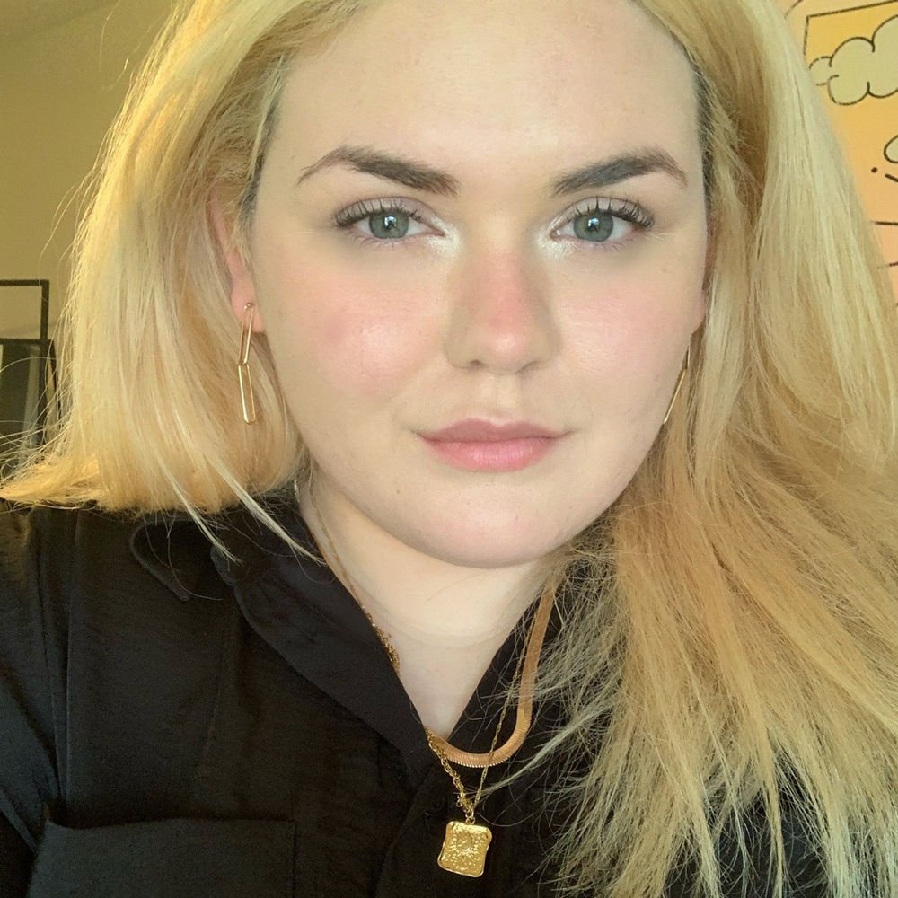 Meet your Posher, Rebecca